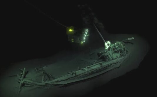 کهن‌ترین لاشه کشتی دست نخورده در جهان(+عکس)