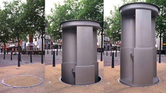عجیب ترین منظره در خیابان های هلند ؛ توالتی که از زیر زمین بیرون می آید! (+عکس)