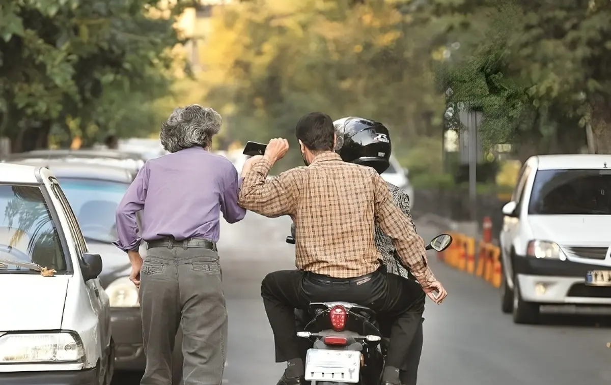 فیلم سرقت موبایل در حومه تهران