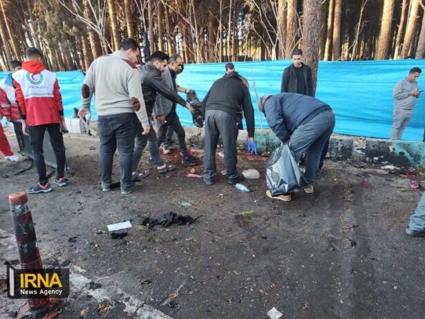 95 شهید و 211 زخمی در انفجار گلزار شهدای کرمان + فیلم و عکس