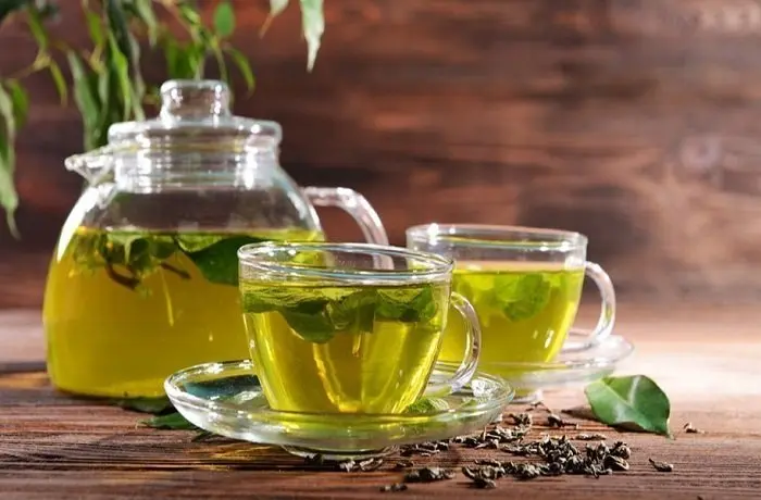خوردن چند لیوان چای سبز در روز مجاز است؟+عوارض احتمالی