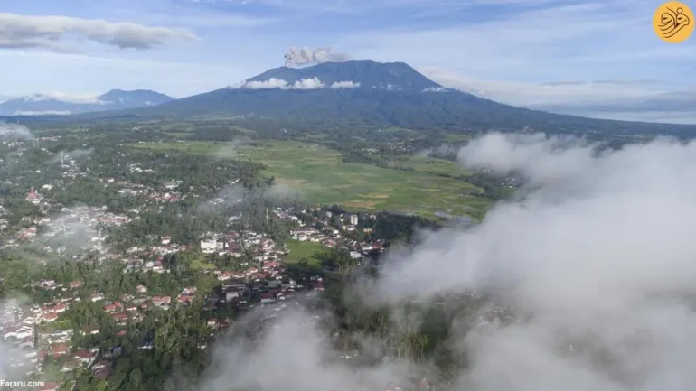 فوران آتشفشان مراپی اندونزی +عکس