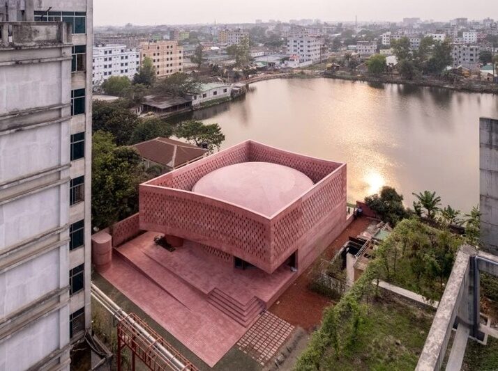 جلوه‌ای متفاوت از «مسجد صورتی» در بنگلادش(عکس)