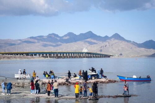 جشنواره فرهنگی، ورزشی دریاچه ارومیه(عکس)