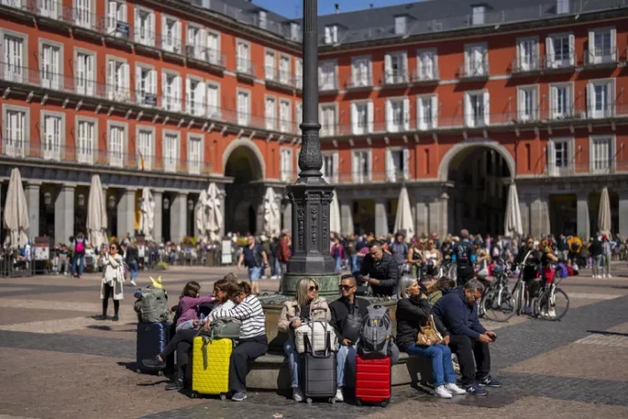 جیب‌بُرترین شهرهای گردشگری اروپا کدامند؟ بهشت دزدان ایتالیایی این فواره است