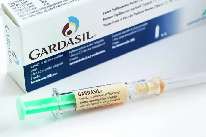 HPV در ایران؛ برای جلوگیری از شیوع واکسن ایرانی بزنیم با خارجی؟+ قیمت واکسنها HPV در ایران؛ برای جلوگیری از شیوع واکسن ایرانی بزنیم با خارجی؟+ قیمت واکسنها