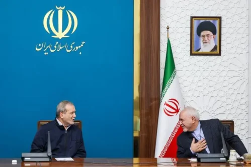 پزشکیان: عرصه مواجهه با آمریکا را خودمان مدیریت کنیم /باور دارم باید با دوستان مروت و با دشمنان مدارا داشته باشیم پزشکیان: عرصه مواجهه با آمریکا را خودمان مدیریت کنیم /باور دارم باید با دوستان مروت و با دشمنان مدارا داشته باشیم