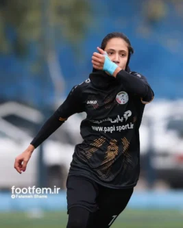 دیدار تیمهای زنان پرسپولیس و مهرگان پردیس(عکس) دیدار تیمهای زنان پرسپولیس و مهرگان پردیس(عکس)
